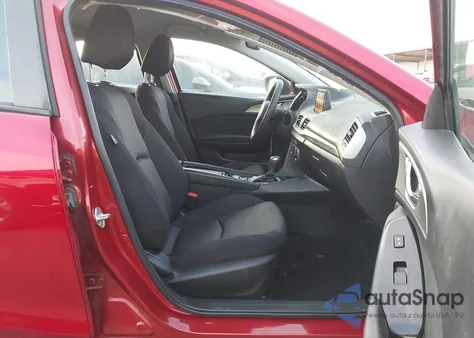 2018 Mazda Mazda3 Sport из США, поврежденный, VIN 3MZBN1K72JM201775